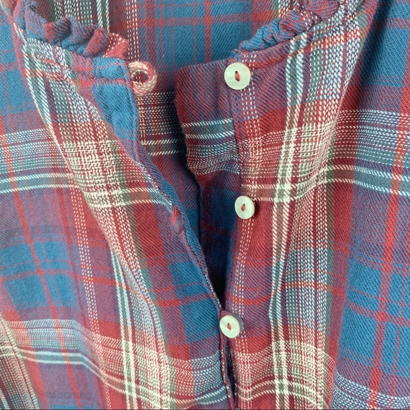 Universal Thread Sleeveless Plaid Button Blouse - Picture 8 of 8